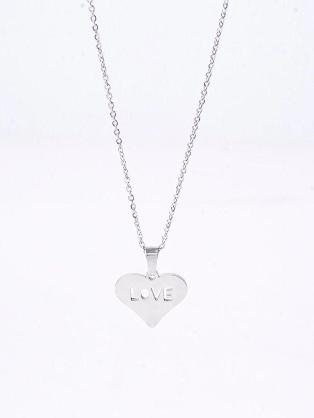 SALTY Stainless Steel Beloved Heart Shaped Pendant With Chain