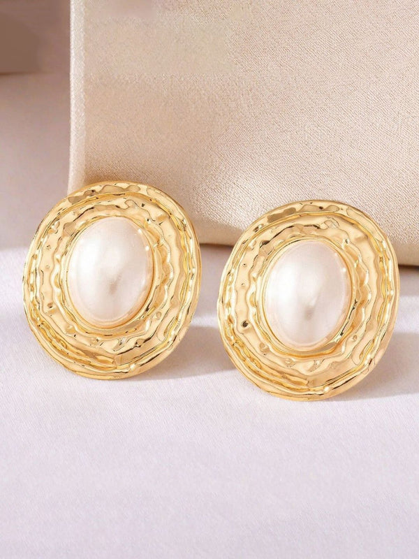 Circular Studs Earrings