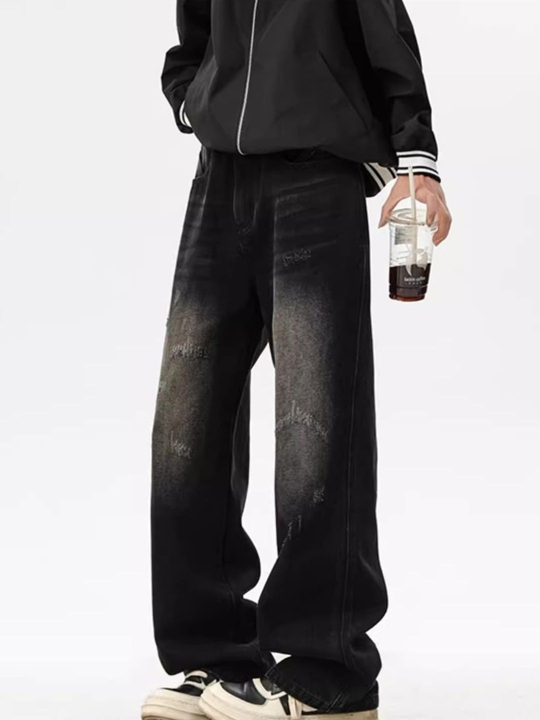Men Wide Leg Mid-Rise Dark Fade Jeans