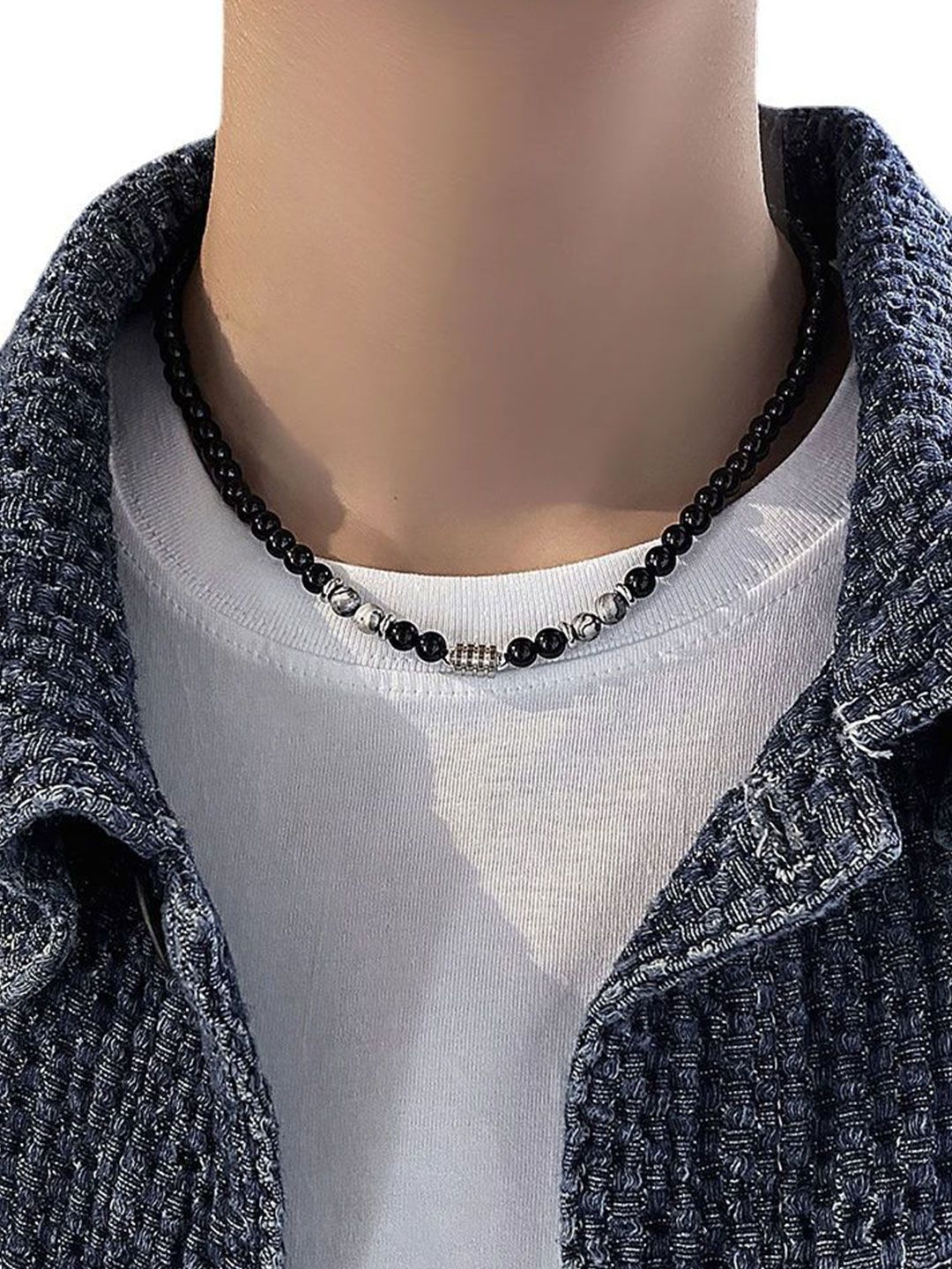 Silver-Plated Artificial Beaded Minimal Necklace