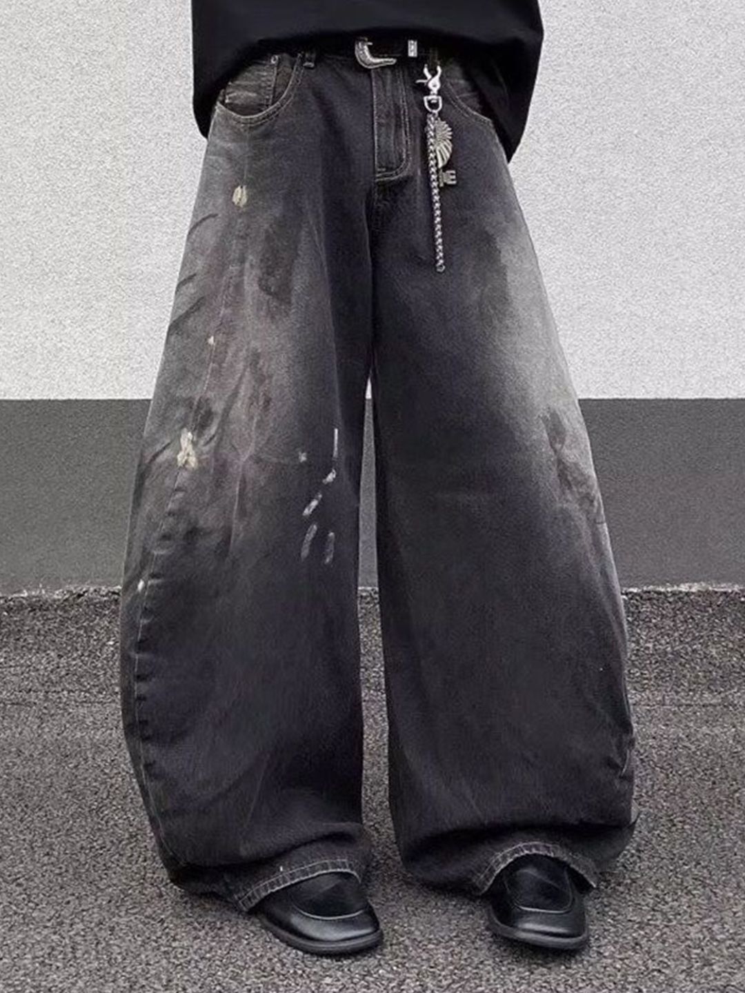 Men Baggy Mid-Rise Light Fade Jeans