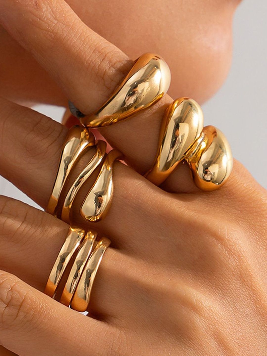 Set of 4 Gold-Plated Finger Ring