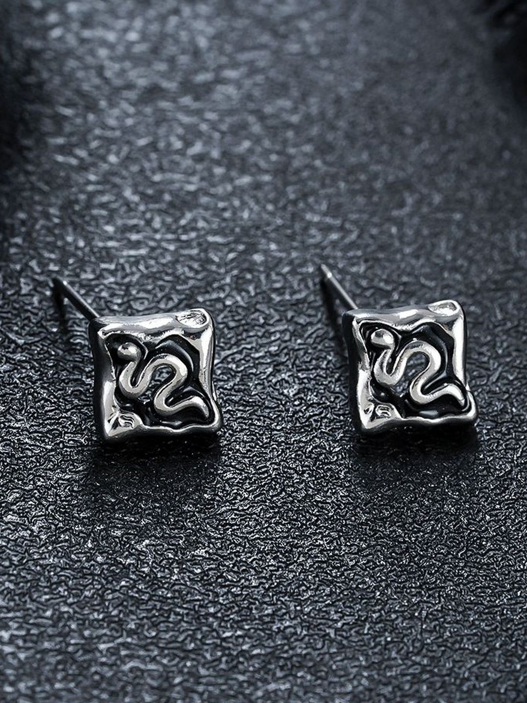 Classic Studs Earrings