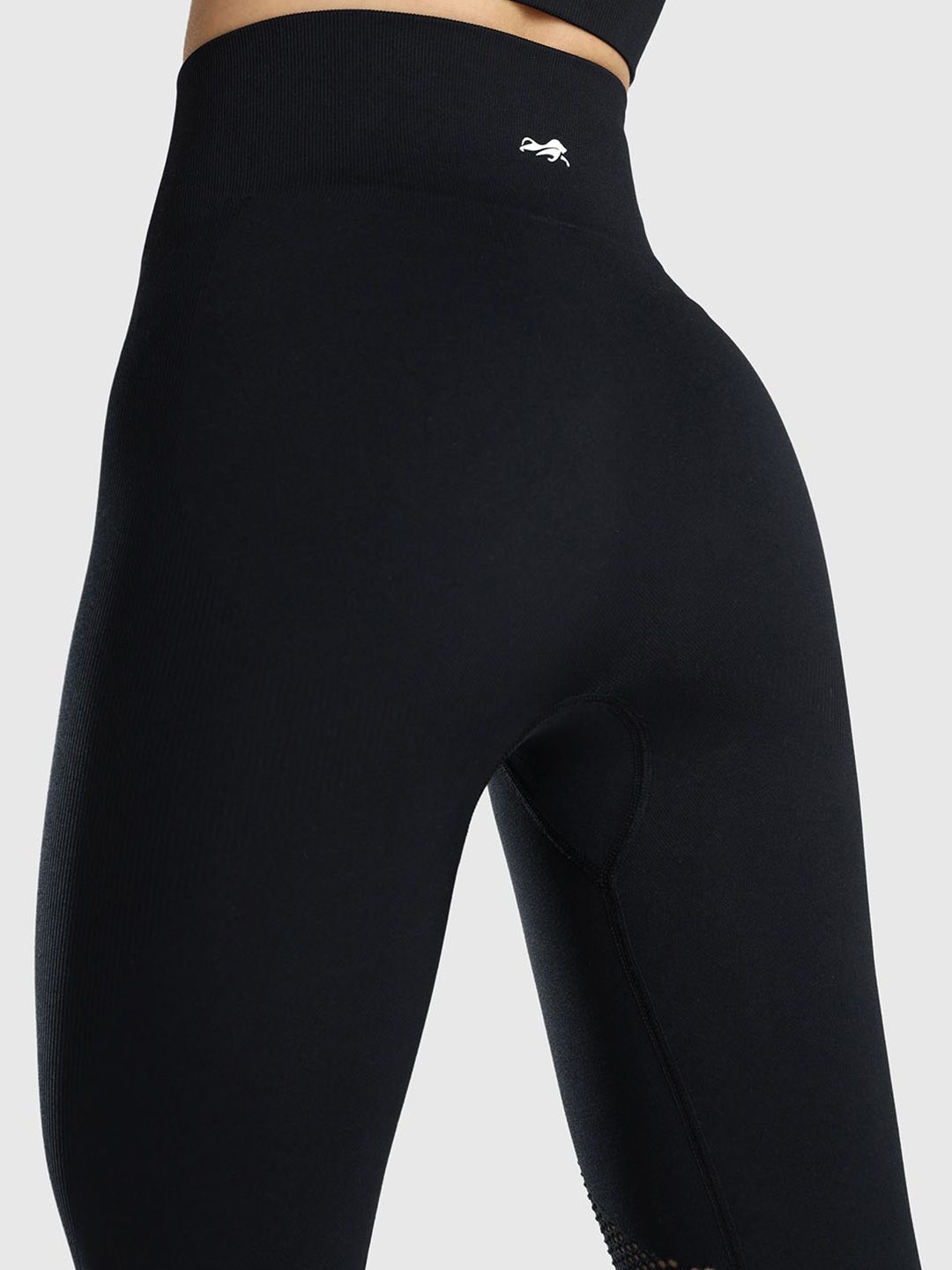 Dry Fit High Rise Seamless Ankle Length Gym Tights