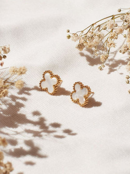 SALTY Floral-Shaped Jewellery Set