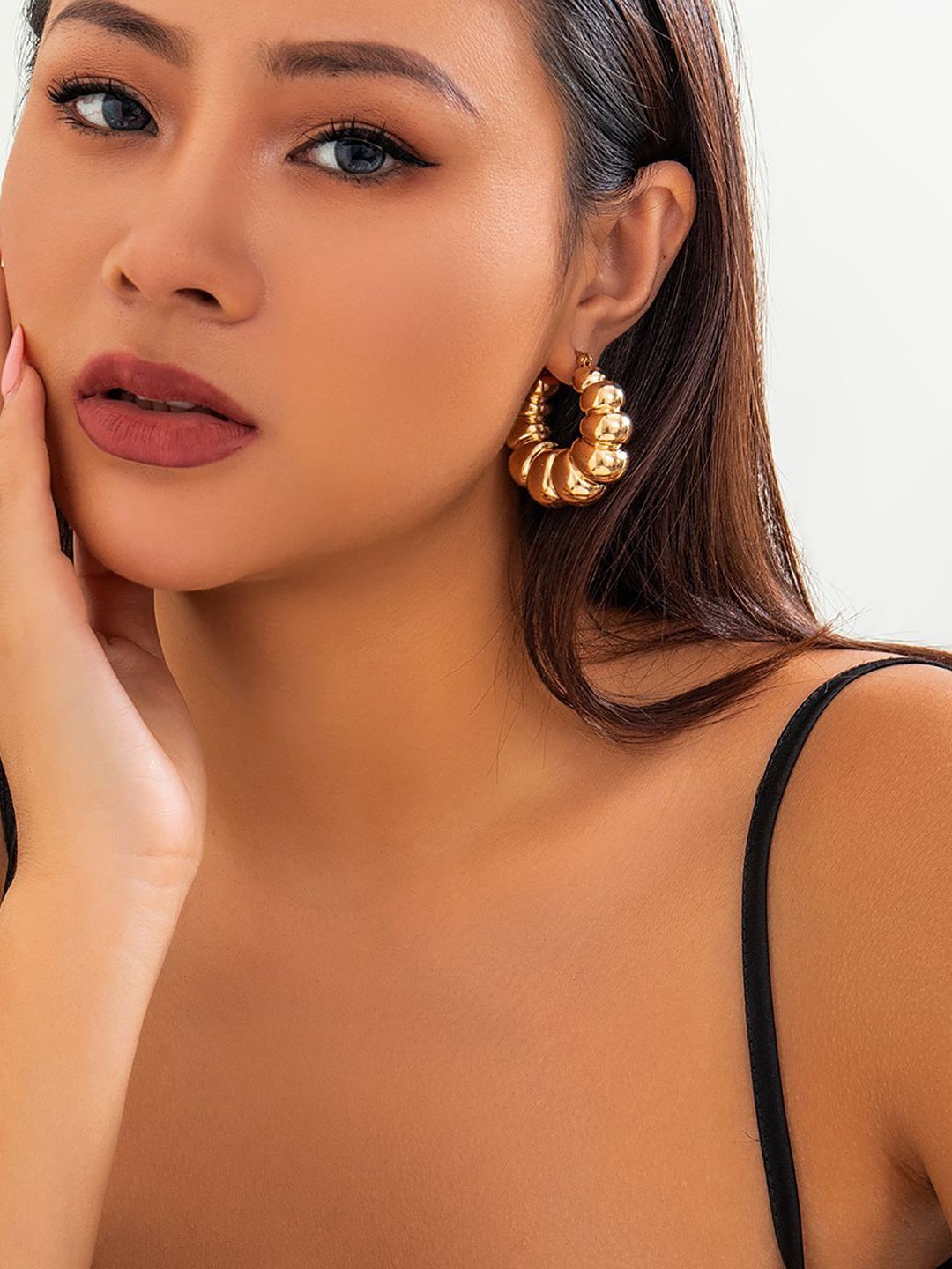 Gold-Plated Oval Hoop Earrings