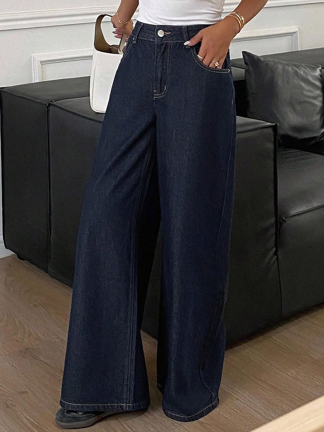 Women Wide Leg High-Rise Stretchable Jeans