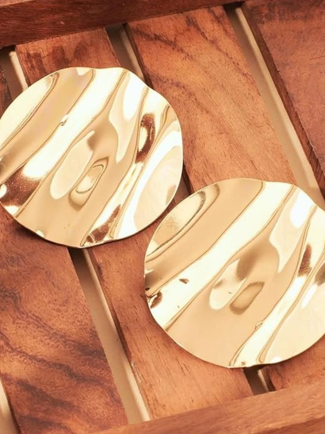 SALTY Stainless Steel Gold Plated Antique Circular Shaped Studs Earrings