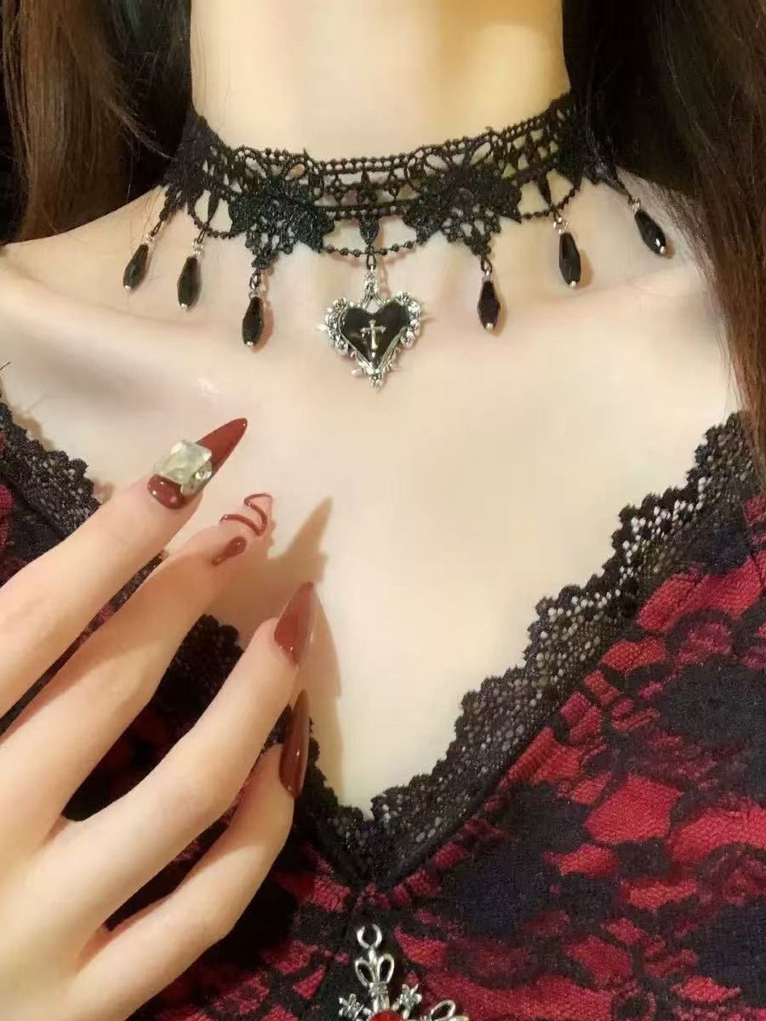 Choker Necklace