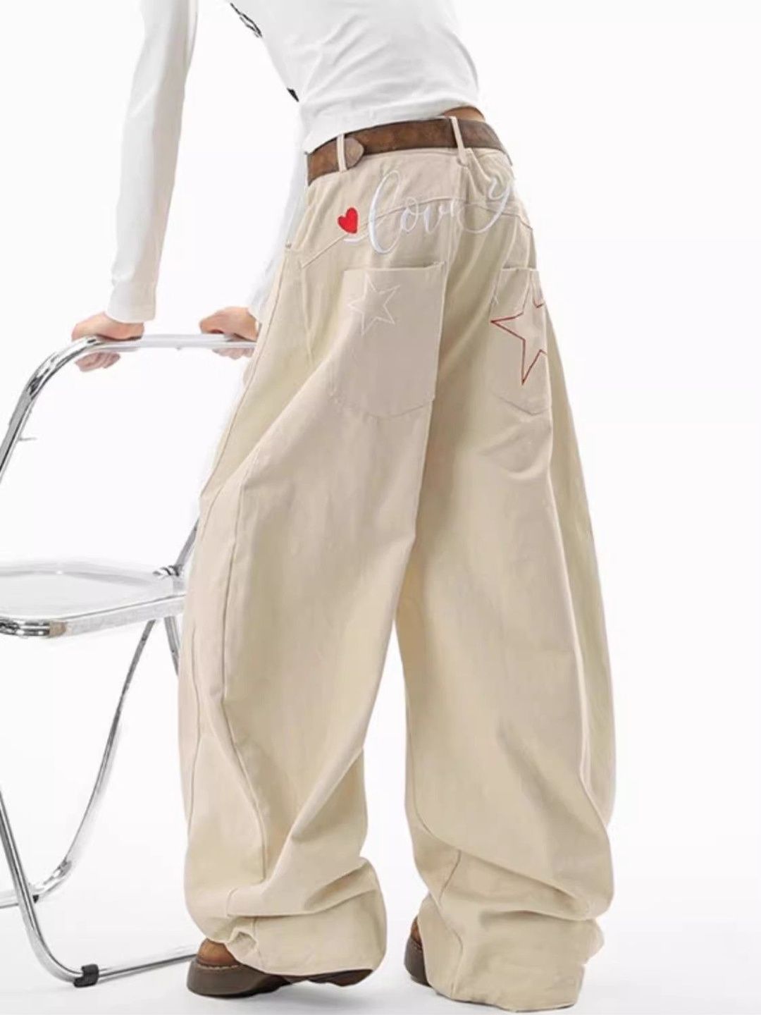 Women Wide Leg Mid-Rise Jeans