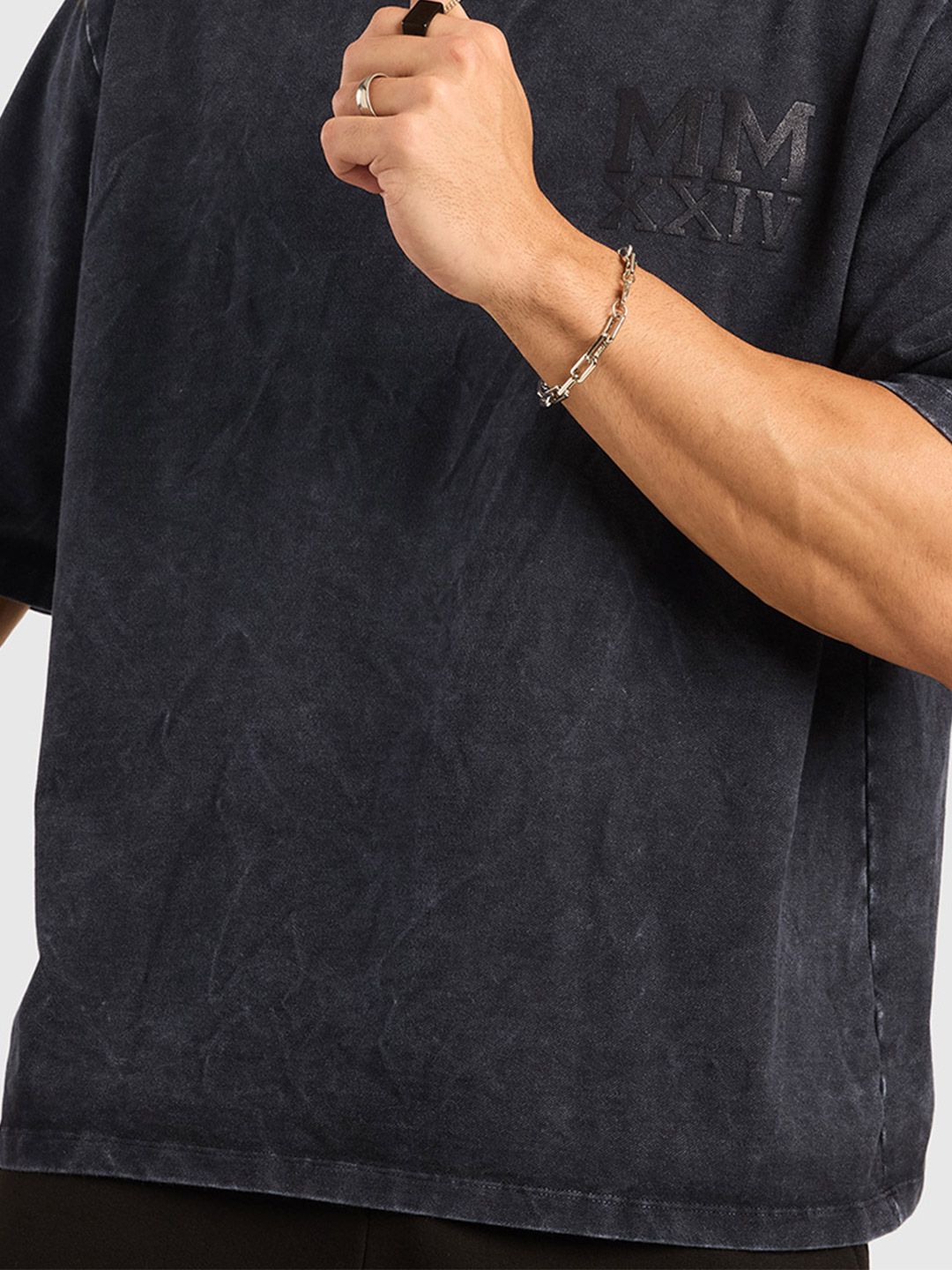 Men Typography Printed Round Neck Cotton Acid Wash Oversized T-shirt