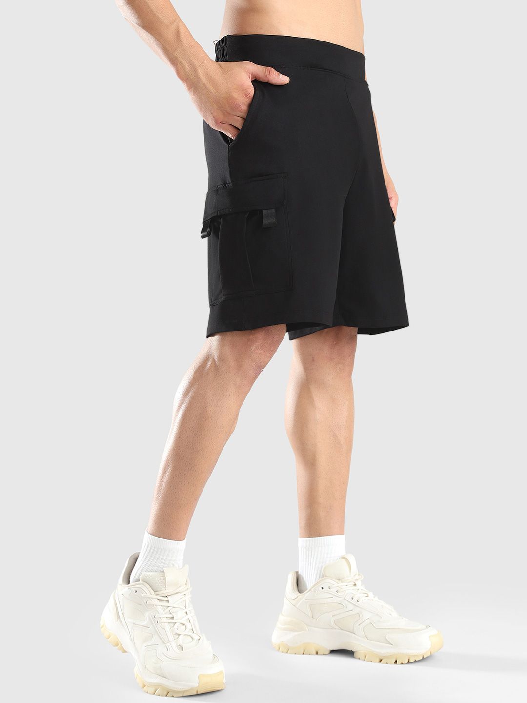 Men Regular Fit Cargo Shorts