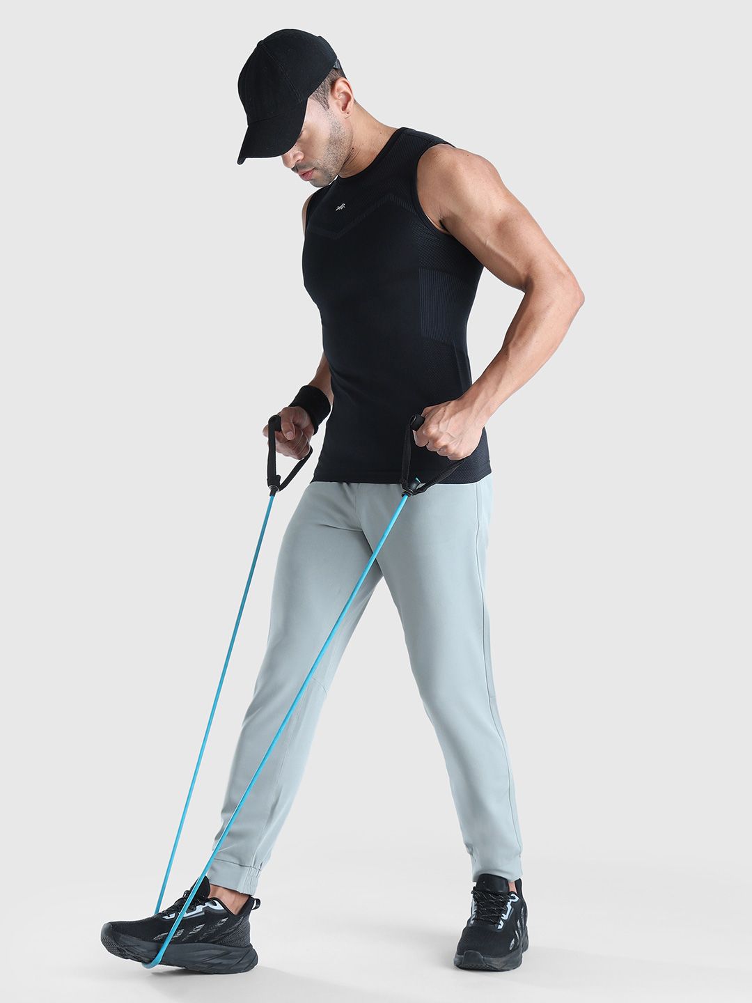 Men Moisture Wicking Solid Round Neck Compression T-shirt
