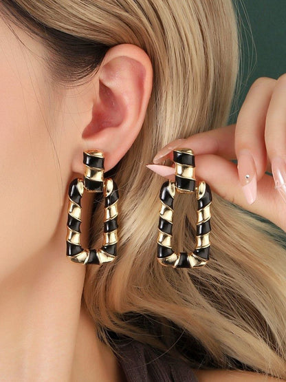 SALTY Gleaming Luxury Drop Earrings
