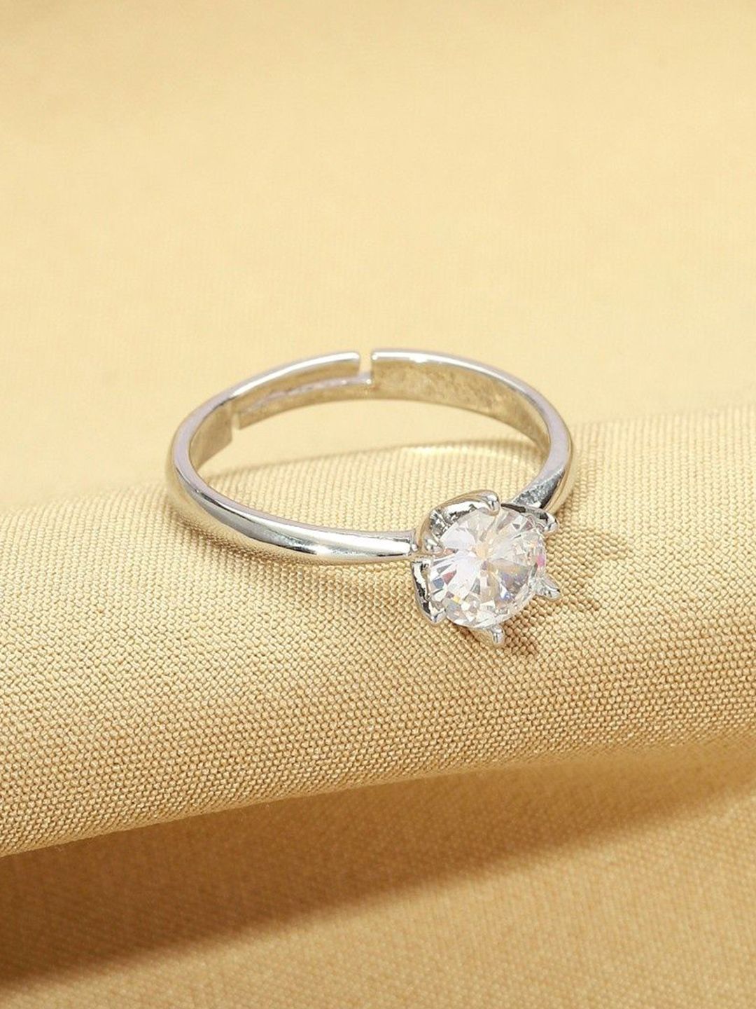 SALTY Set Of 2 Radiant Spark Crystal Ring For Couple
