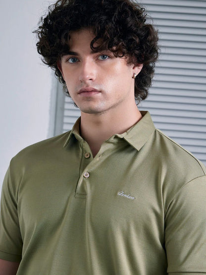 Men Solid Polo Collar T-shirt