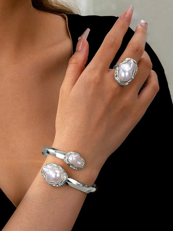 Silver-Plated Stone Studded Jewellery Set