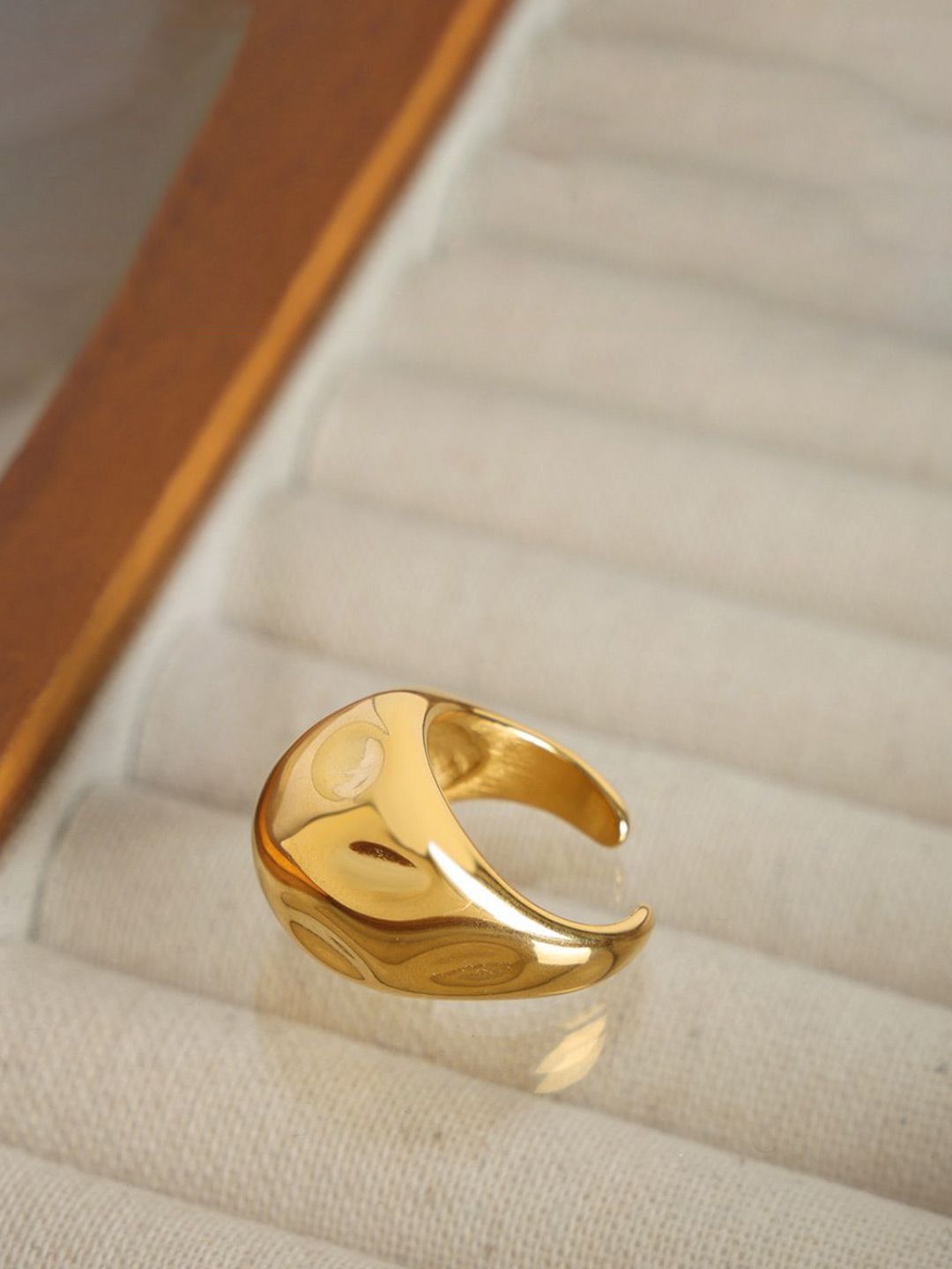 SALTY Gold-Plated Stainless Steel Glamour Chunk Adjustable Finger Ring