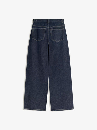 Wide-leg jeans with crossover waist