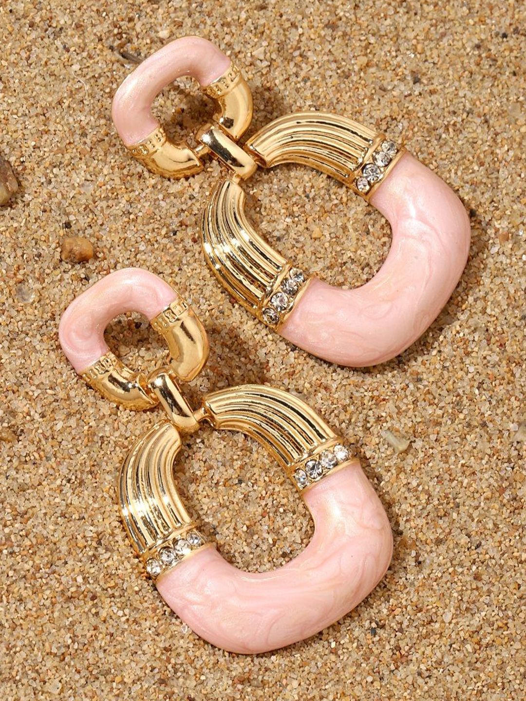 SALTY Pack of 2 Women Mauve Luxury Gold Earring