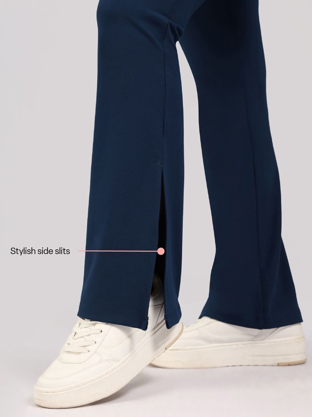 Women Relaxed Flared High-Rise Bootcut Trousers