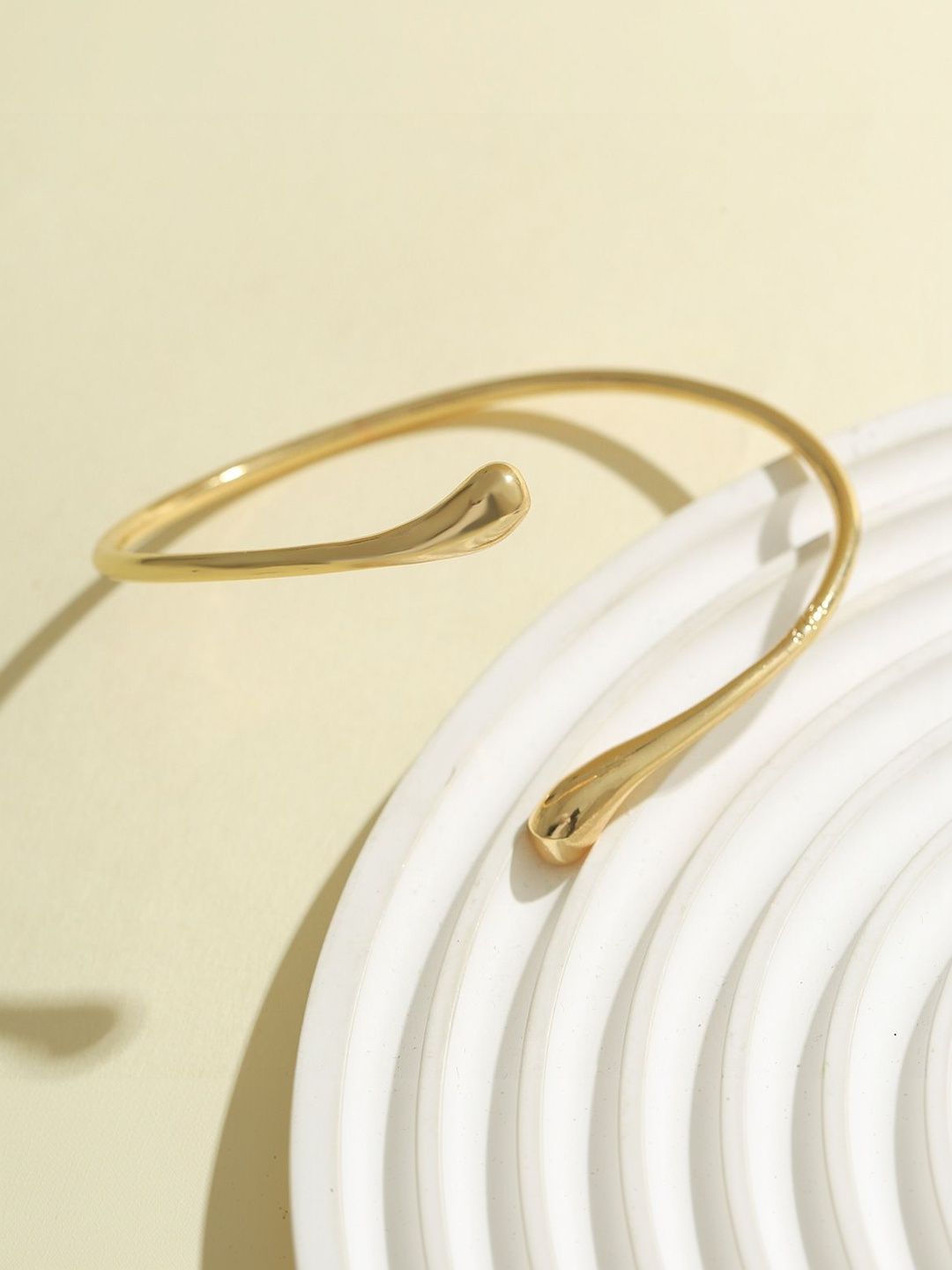 Women Gold-Plated Armlet Bracelet