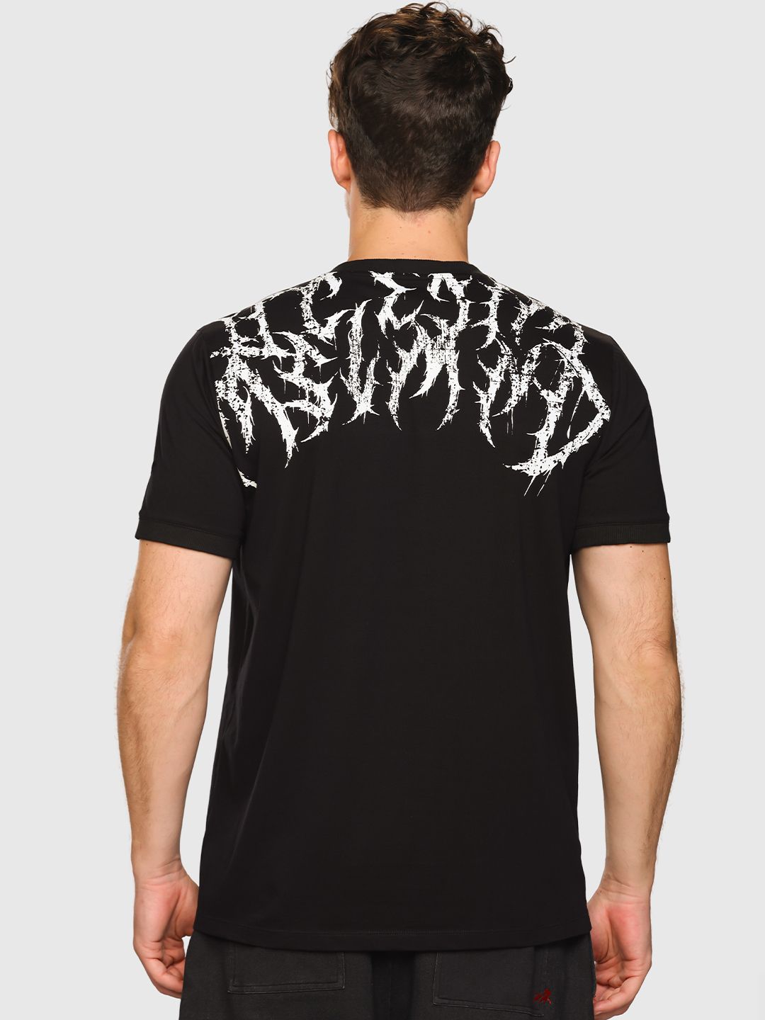 Men Graphic Printed V-Neck T-shirt