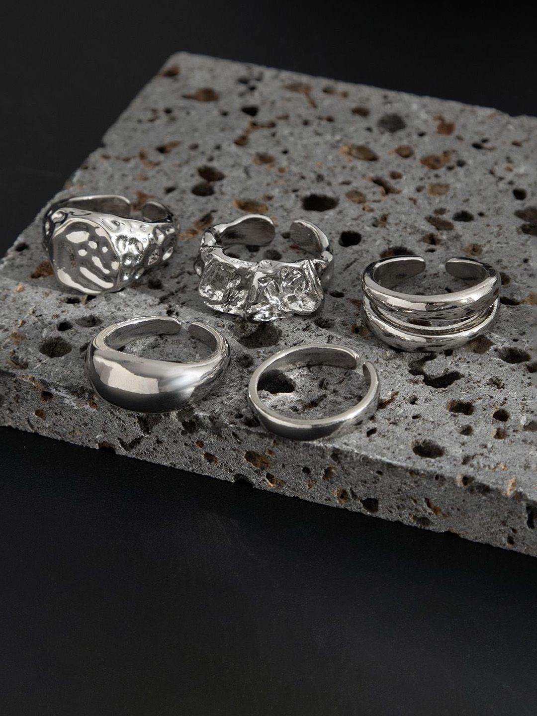 Men Pack of 5 Silver-Plated Finger Rings