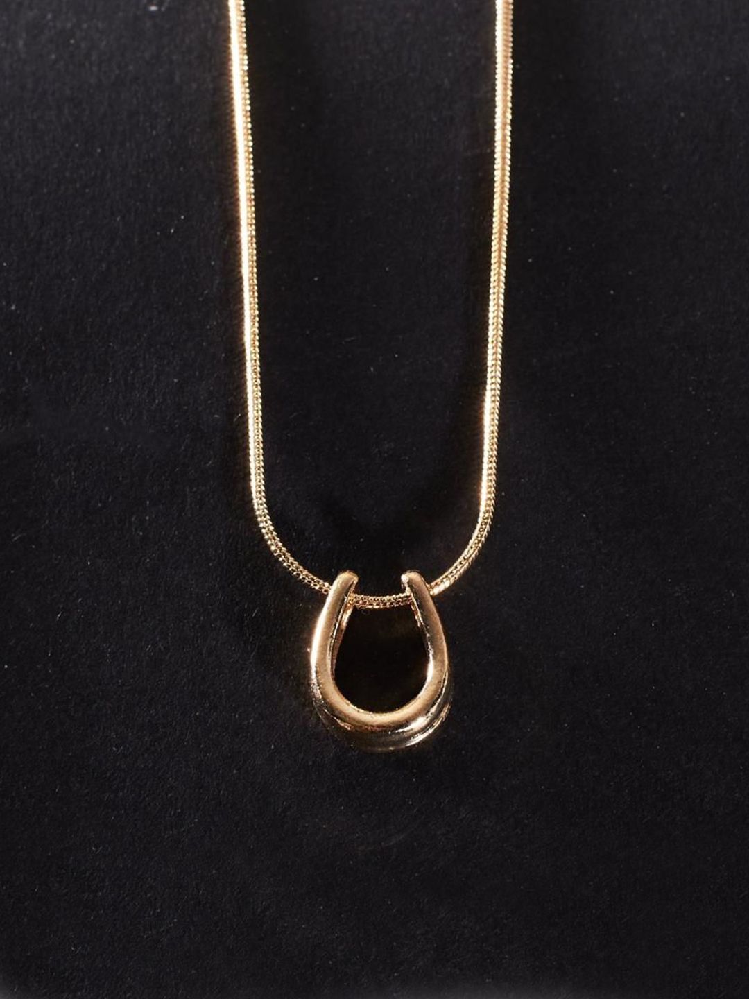 SALTY Stainless Steel Selenophile Geometric Shaped Pendant With Chain