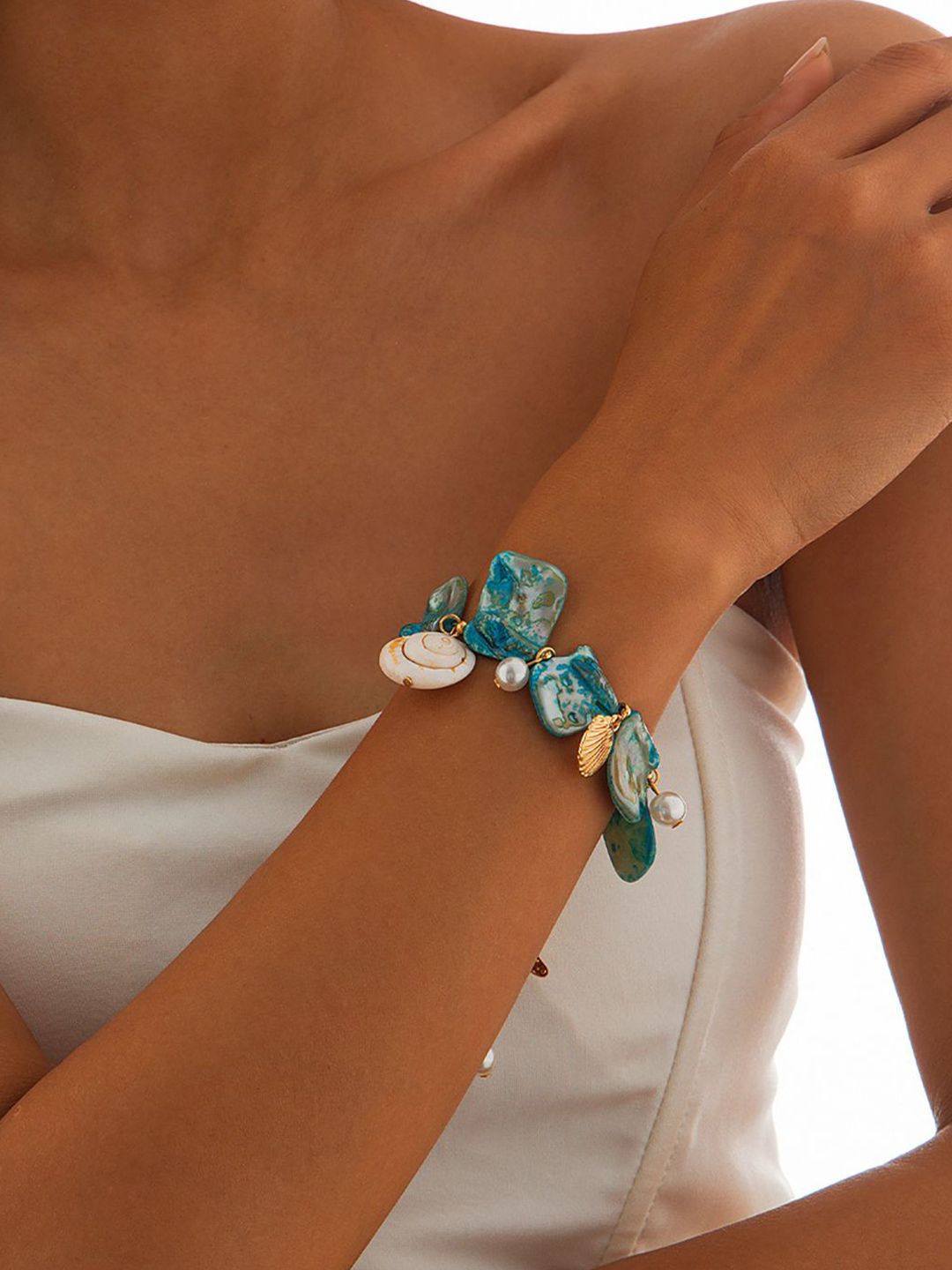 Women Gold-Plated Charm Bracelet