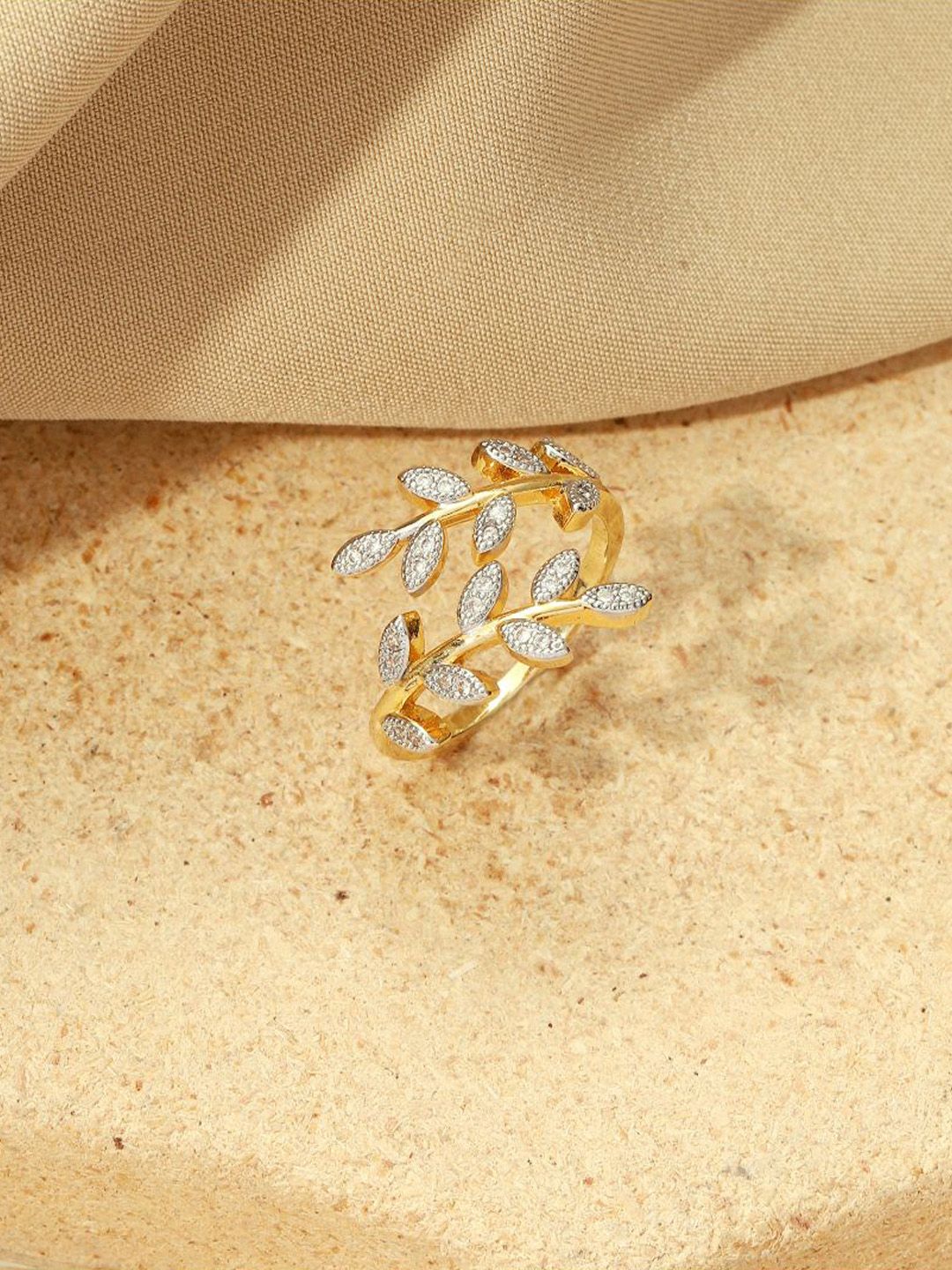 SALTY Orbit Leaf Diamond Finger Ring