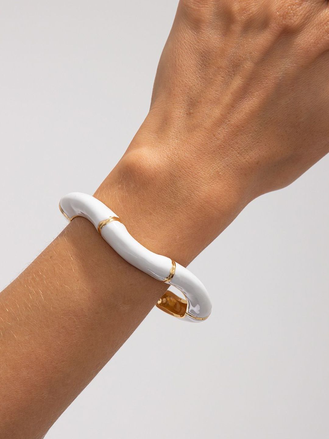 Women Gold-Plated Kada Bracelet