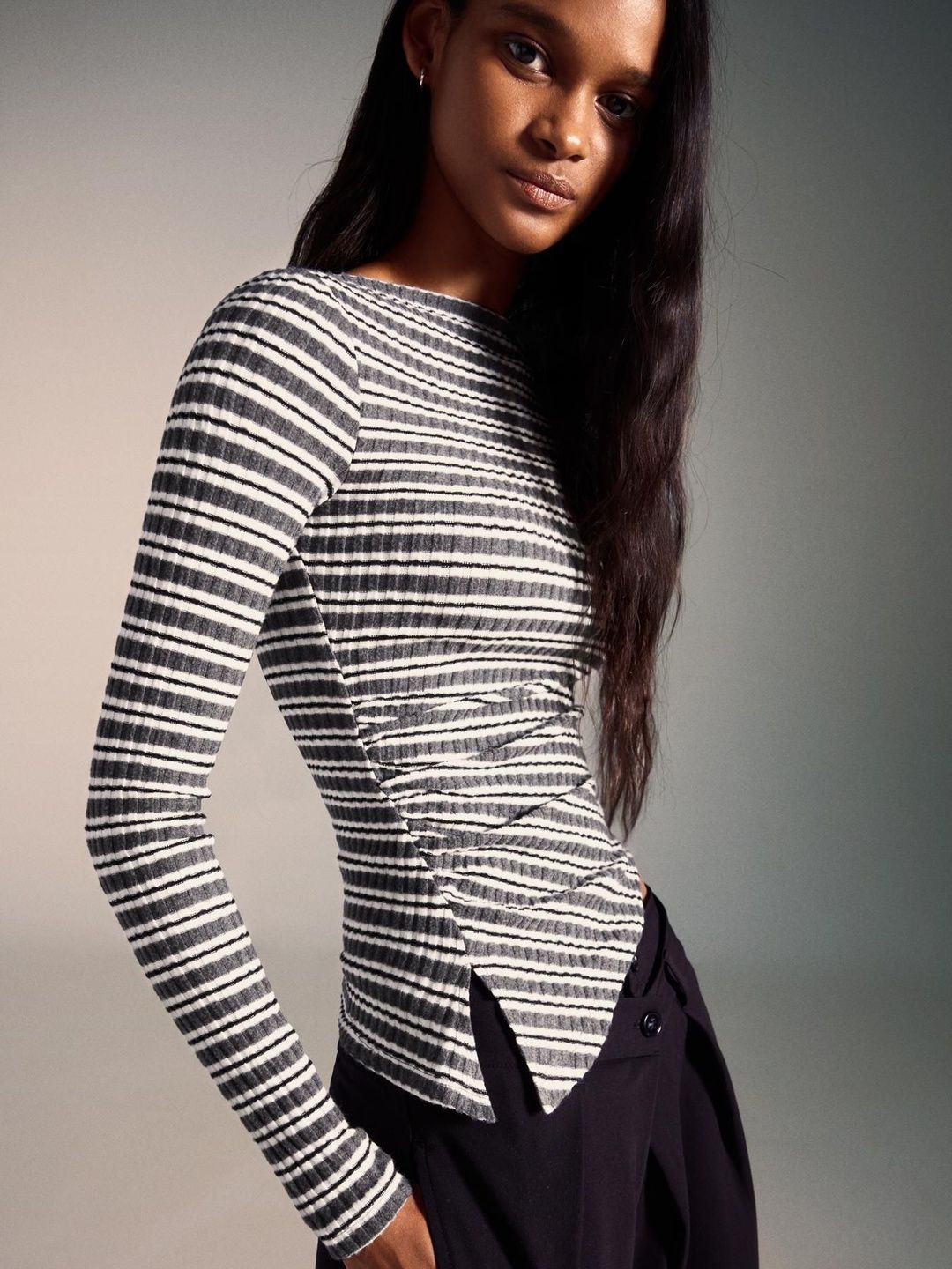 Asymmetric long sleeve T-shirt
