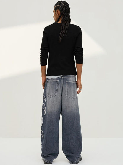 Baggy patch jeans
