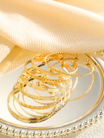 Women 7 Gold-Plated Bangle-Style Bracelet