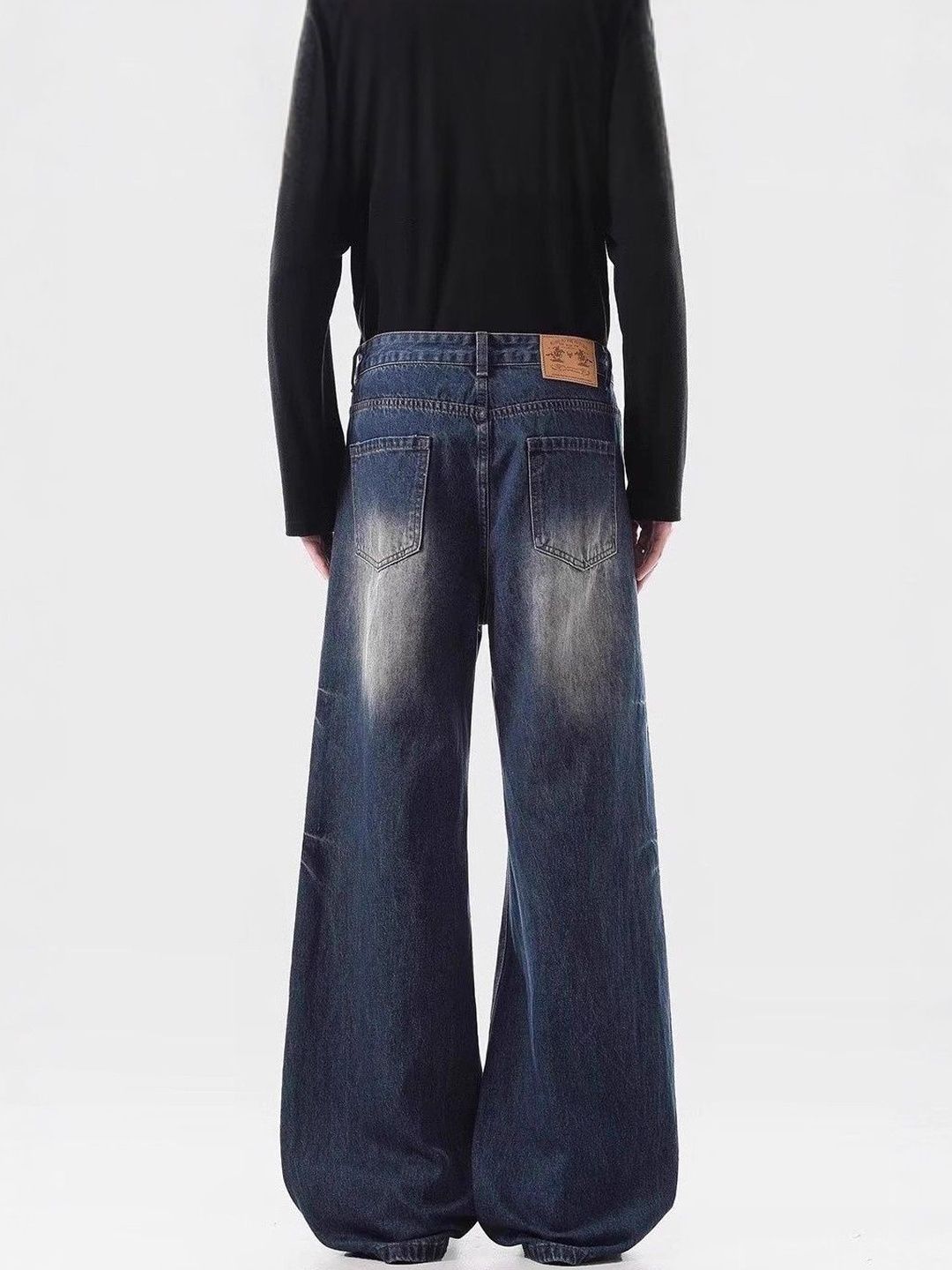 Men Wide Leg Mid-Rise Dark Jeans