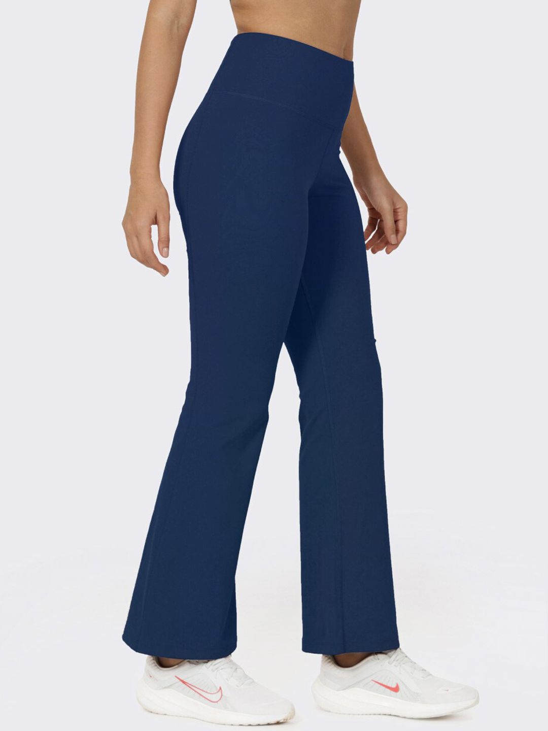 Women The Ultimate Flare Pants - Lite -Regular