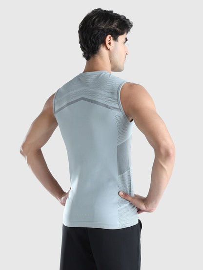 Men Moisture Wicking Self Design Round Neck Compression T-shirt