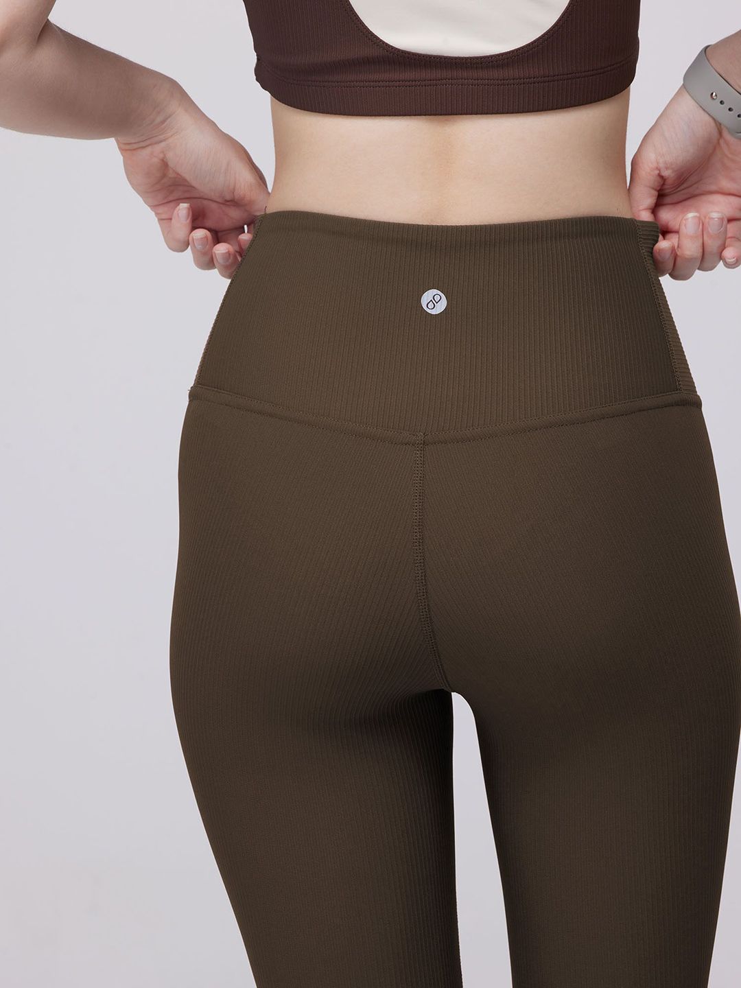 Cedar Mirage leggings