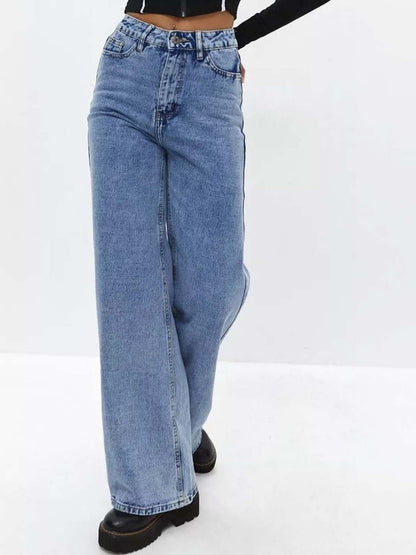Women Straight Fit High-Rise Light Fade Jeans