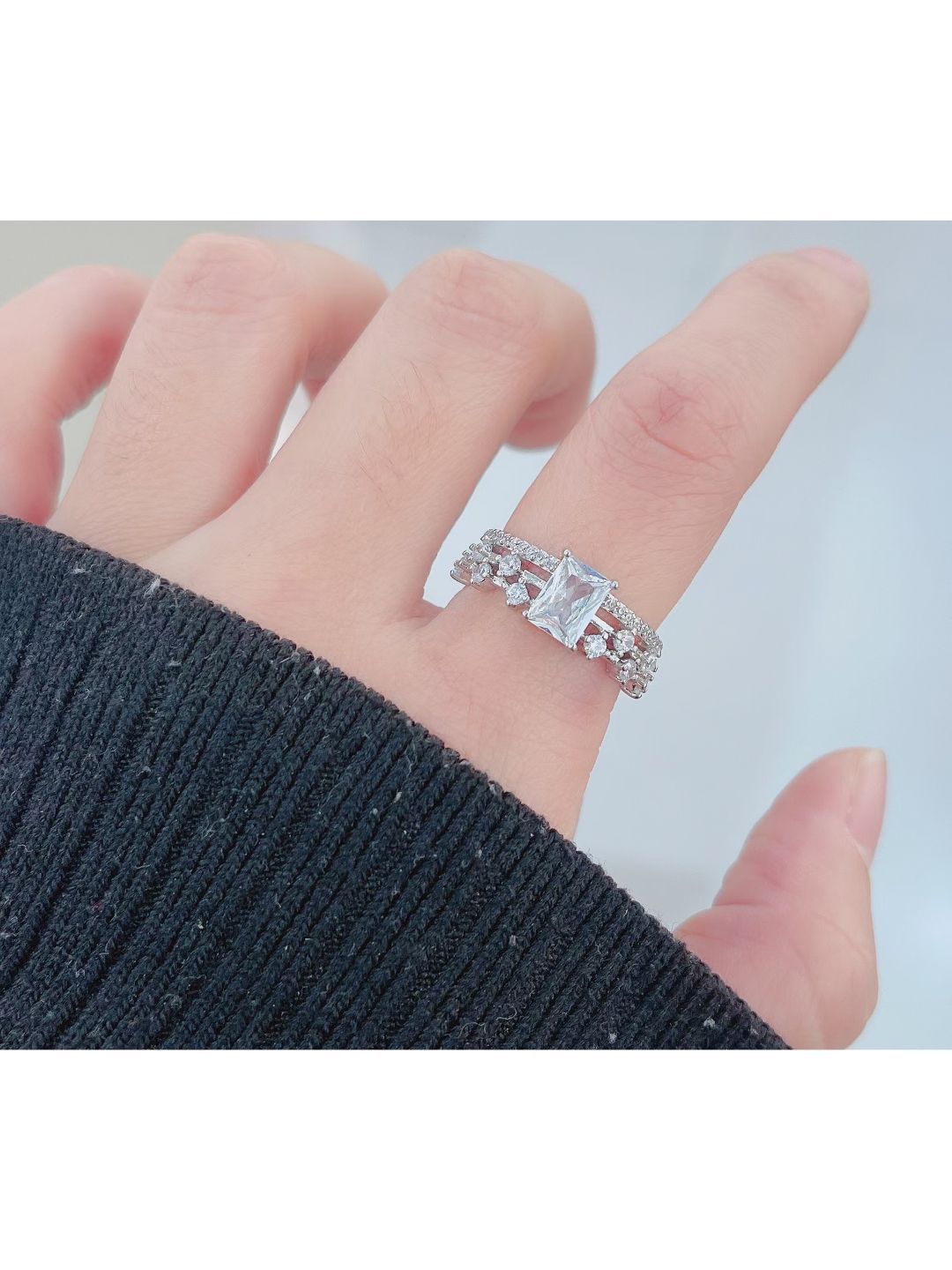 SALTY Jewel Of The Maharani Ring For Women & Girls Finger Ring Jewellery Accessories