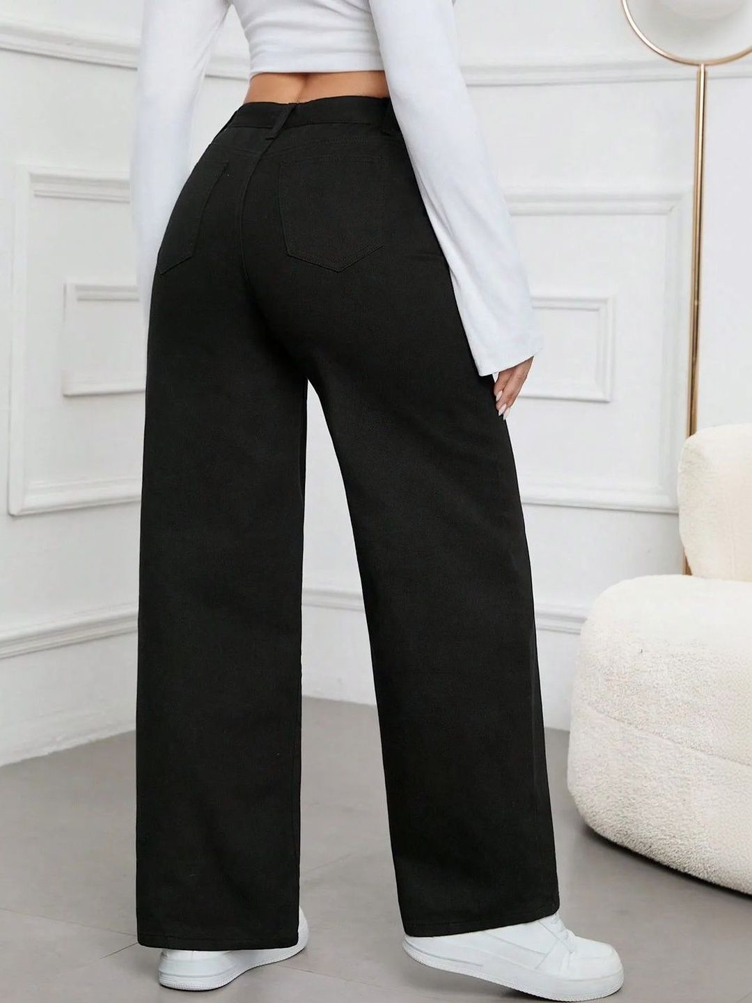 Women Classic Wide Leg High-Rise Stretchable Jeans