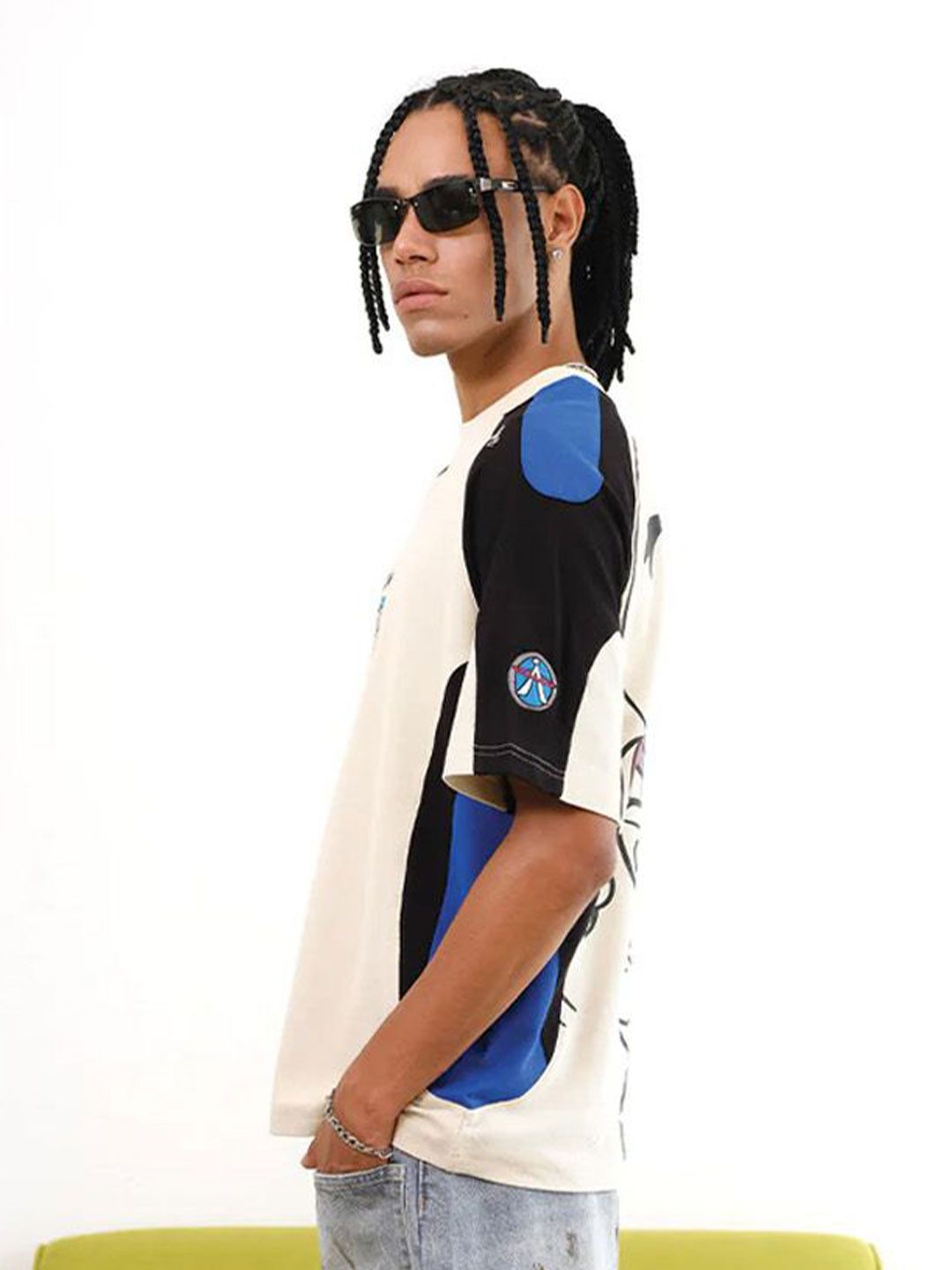 Men Donald Duck Graphic Printed Round Neck Cotton Oversized T-shirt