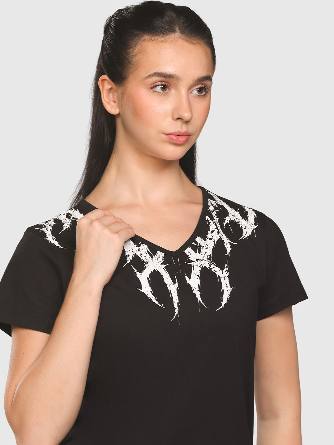 Aura Printed V-Neck Cotton T-shirt
