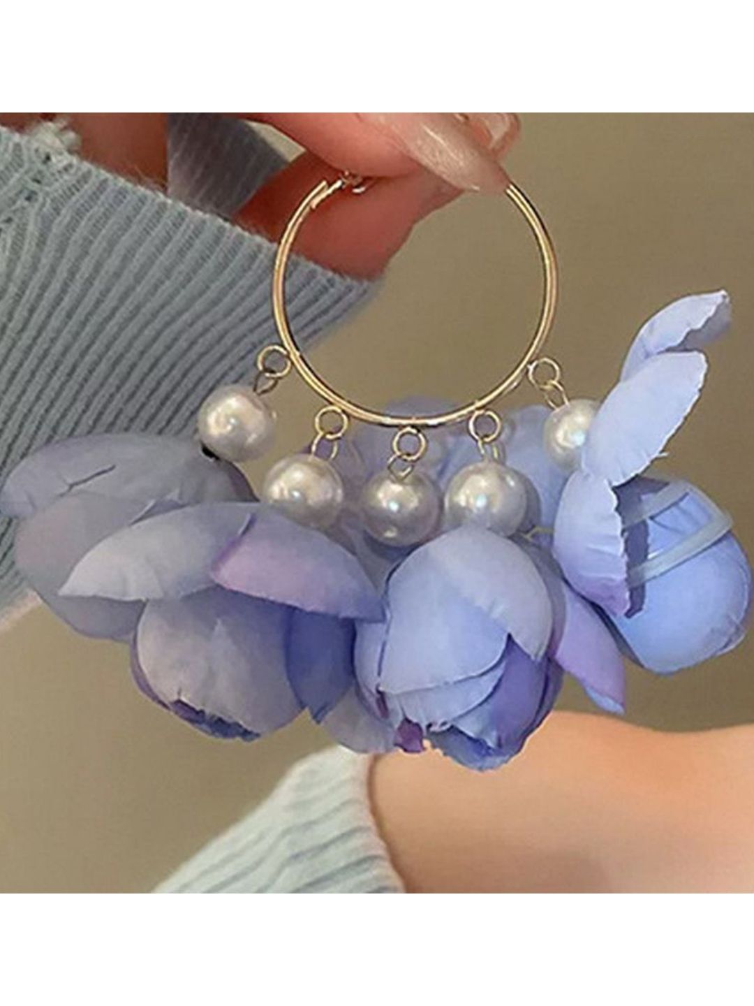 Pearls Floral Shaped Hoop Earrings