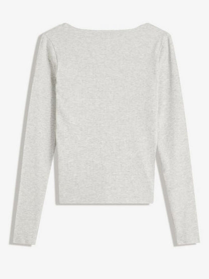 Long sleeve V-neck T-shirt