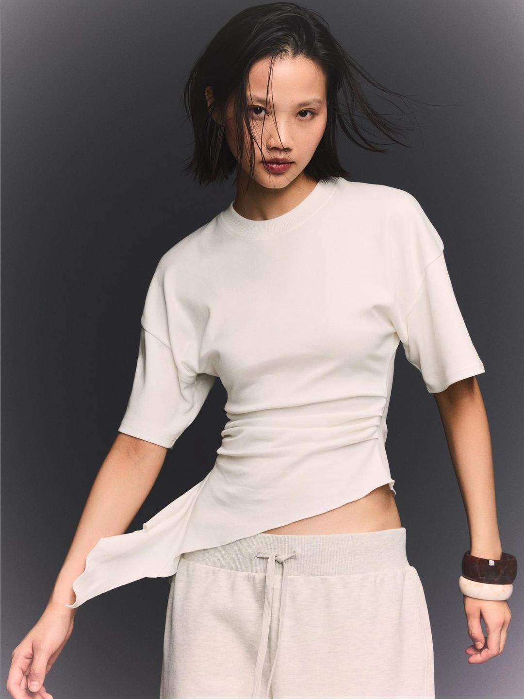 Short sleeve ruched T-shirt
