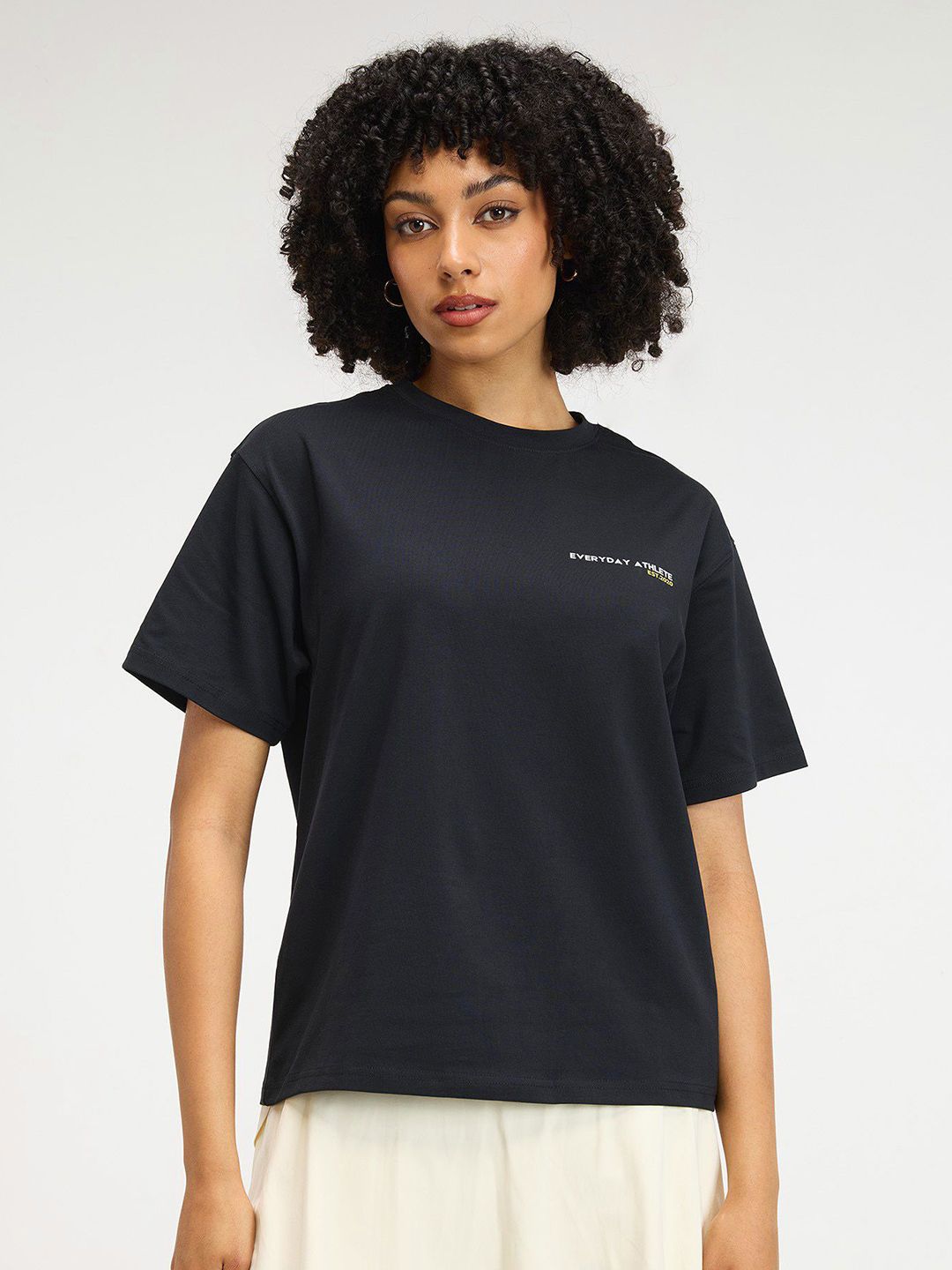 Women Black Courtside Oversized Printed Cotton-Spandex Tee
