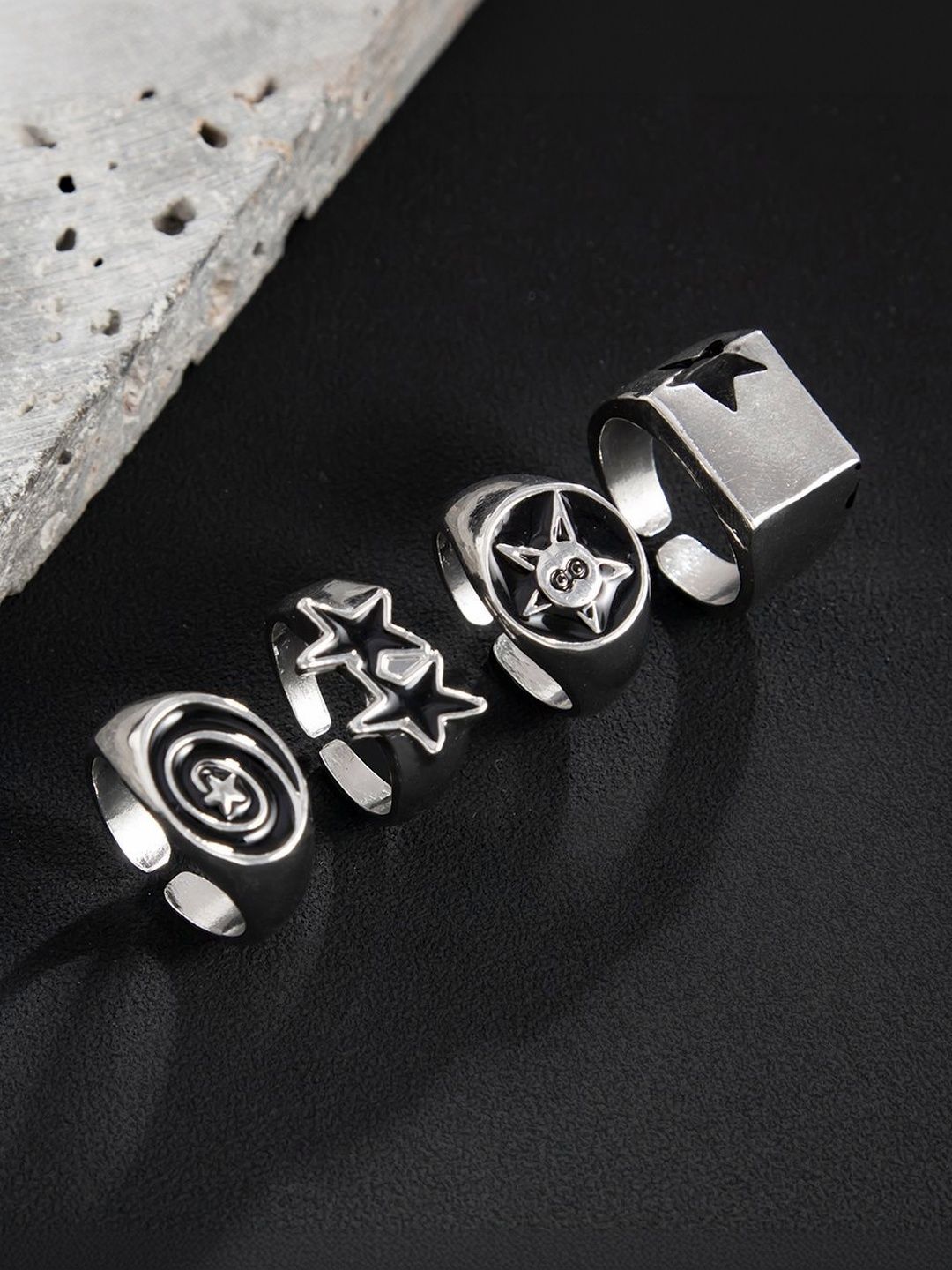 Men Set Of 4 Silver-Plated Finger Ring
