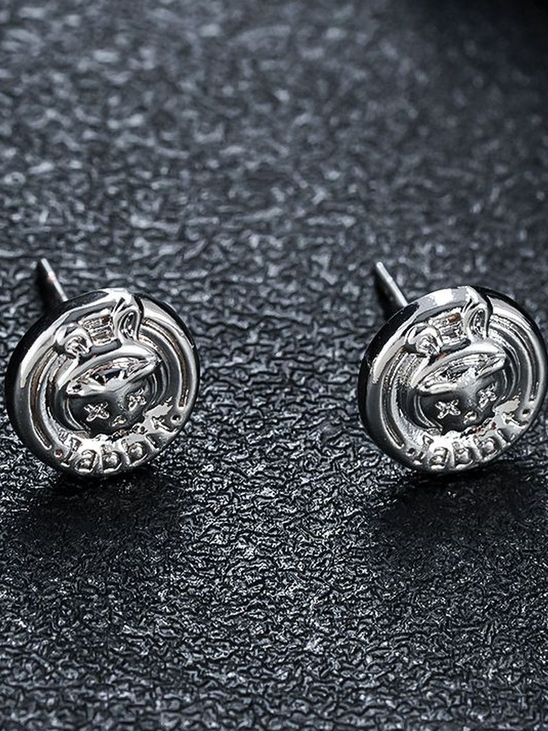 Classic Studs Earrings